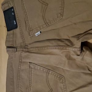 Men's Levi's 514 pants 29x32 gold brown